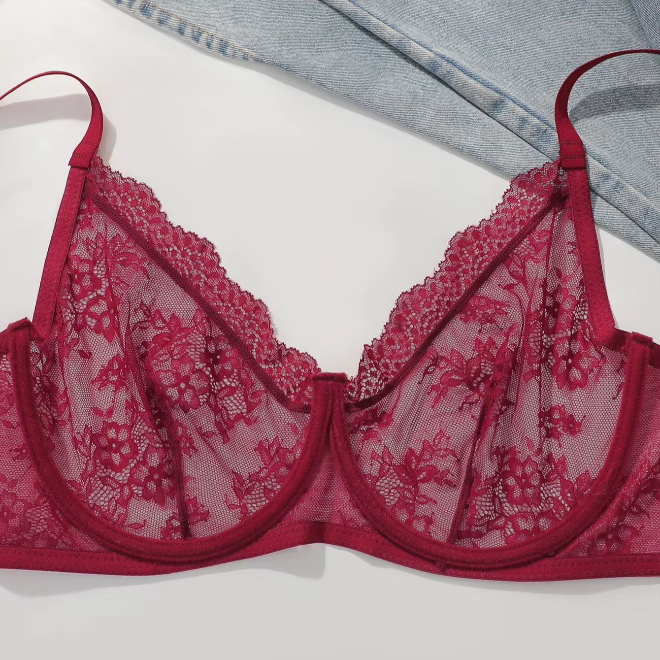 Reggiseno in pizzo rosso trasp - Sheer Bra Lace recensione e prezzo